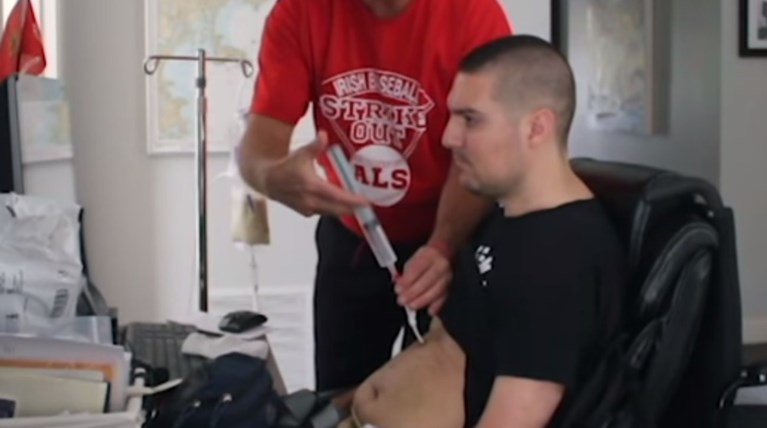 Ice bucket challenge: Πώς και γιατί άρχισαν όλα και τα καλύτερα βίντεο