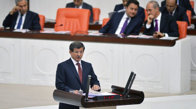 Τουρκία: Ψήφο εμπιστοσύνης έλαβε ο Αχμέτ Νταβούτογλου