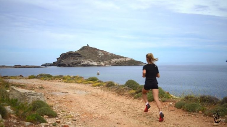 «Eξωμερια TrailRace» στη φθινοπωρινή Τήνο