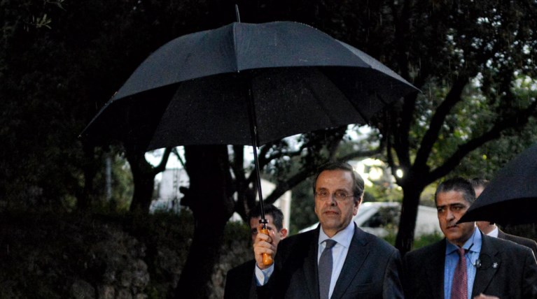 «Ερχεται βροχή έρχεται μπόρα» για την Κυβέρνηση