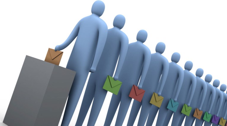 Metron Analysis: Η πλειοψηφία θέλει εκλογή ΠτΔ από την παρούσα Βουλή