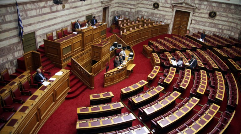 Σενάρια αλλαγής του εκλογικού νόμου με κατάργηση του μπόνους των 50 εδρών