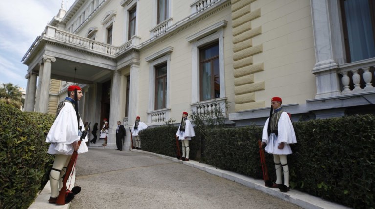 Κάθε προεδρική εκλογή και μια περιπέτεια