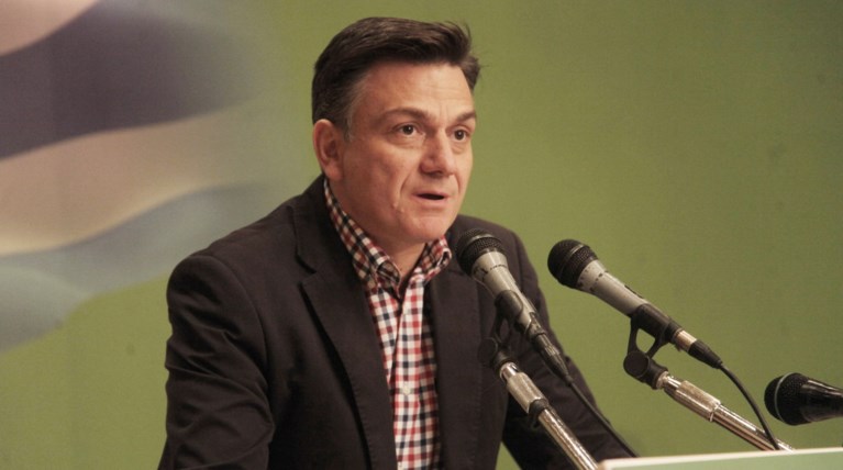 Αλλαγή ηγεσίας στο ΠΑΣΟΚ ζητά ο Θάνος Μωραΐτης