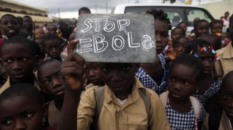 Unicef: Τουλάχιστον 3.700 παιδιά έχασαν τους γονείς τους από τον Εμπολα
