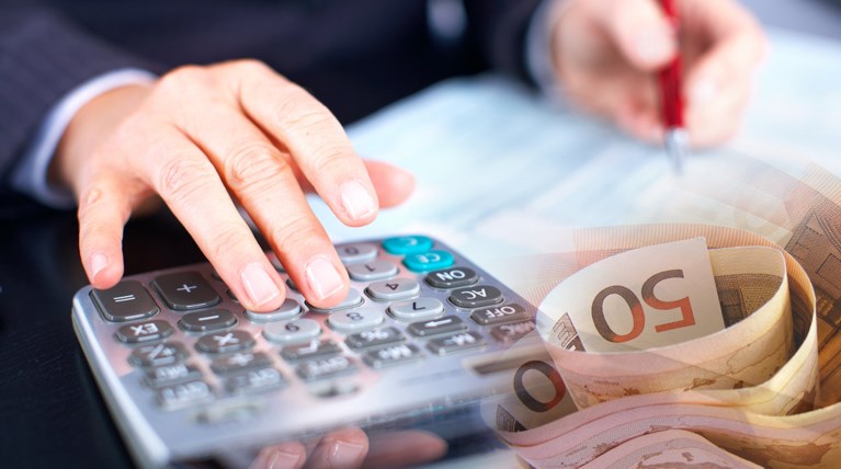 Ποιοι χάνουν και ποιοί κερδίζουν από τον προϋπολογισμό