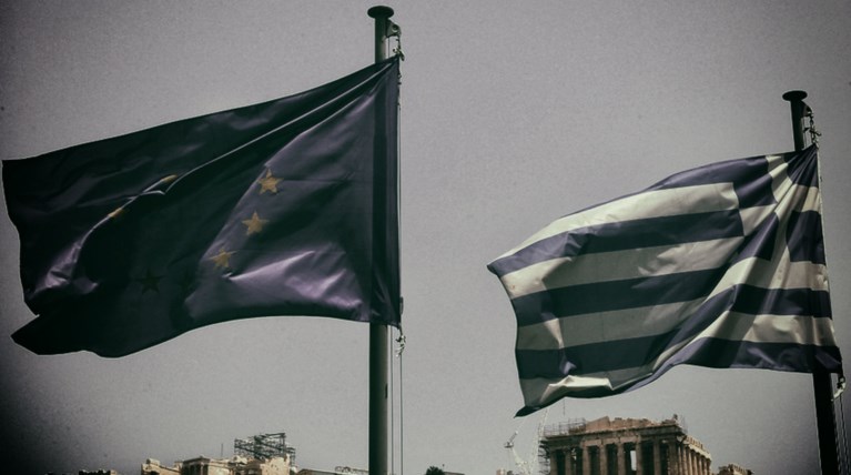 Προληπτική στήριξη από την ΕΕ με τις πατερίτσες του ΔΝΤ