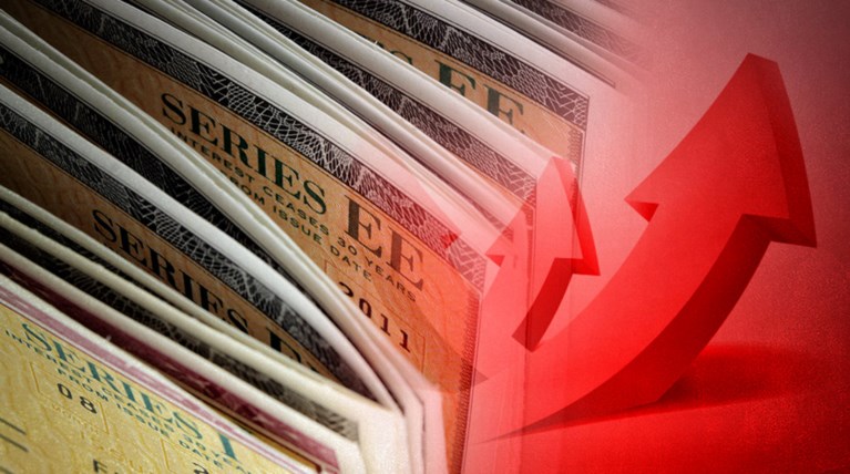 Φλερτάρει με το 9% η απόδοση του 10ετούς