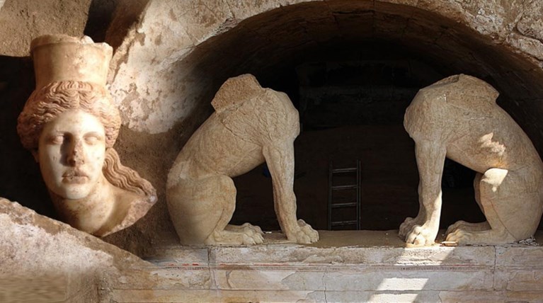 Αμφίπολη: Βρέθηκε ακέραιο το κεφάλι της Σφίγγας ΝΕΕΣ ΦΩΤΟ