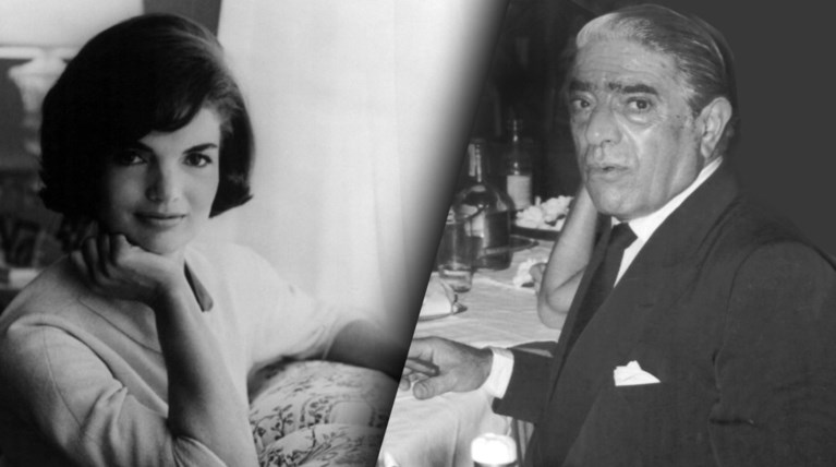 Ο Ωνάσης «παρέδωσε» την ολόγυμνη Τζάκι στους παπαράτσι