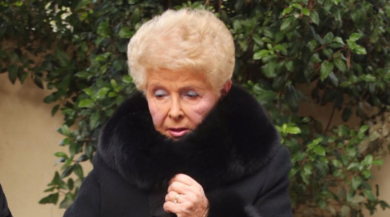 Βέφα Αλεξιάδου: Τώρα είμαι η μάνα για τις εγγονές μου