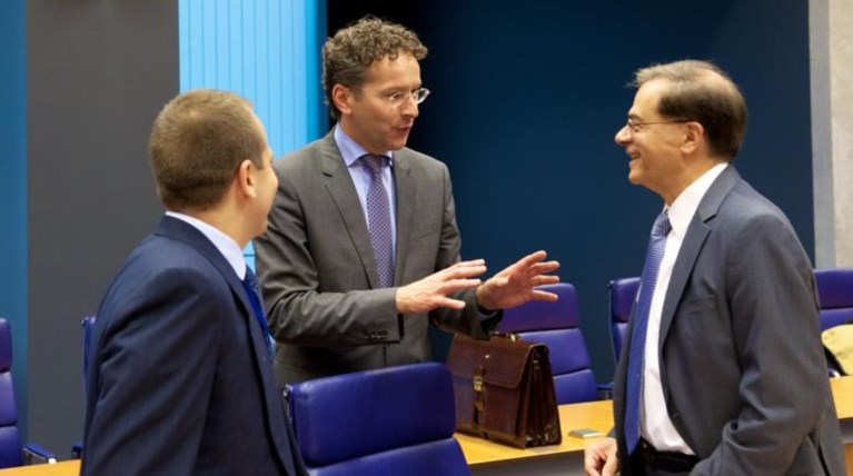 Eurogroup: Οι δύο εκδοχές για την ελληνική «έξοδο»