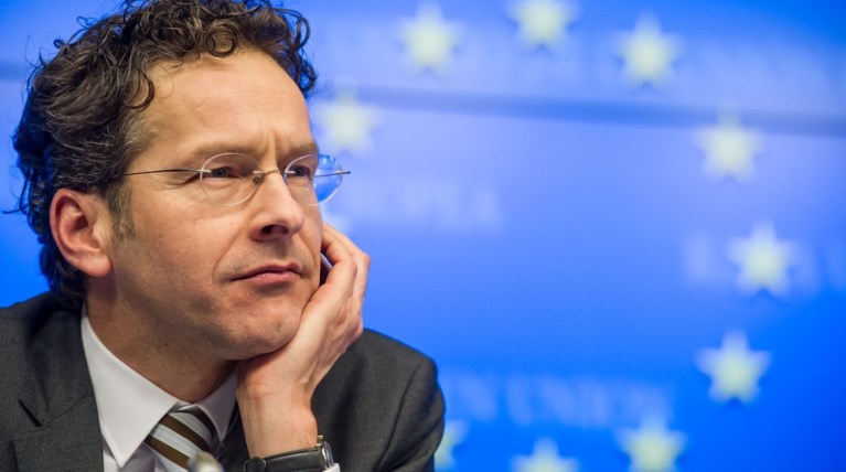 Eurogroup: «Εξοδος» με… νέο Μνημόνιο