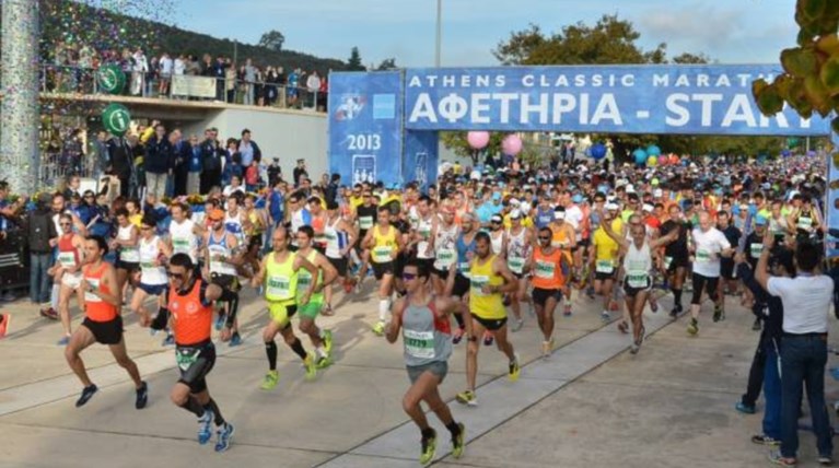 Η Αθήνα τρέχει στον 32ο Αυθεντικό Μαραθώνιο που έσπασε τα ρεκόρ