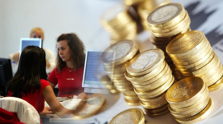 Οι πέντε αλλαγές στο νέο μισθολόγιο του Δημοσίου