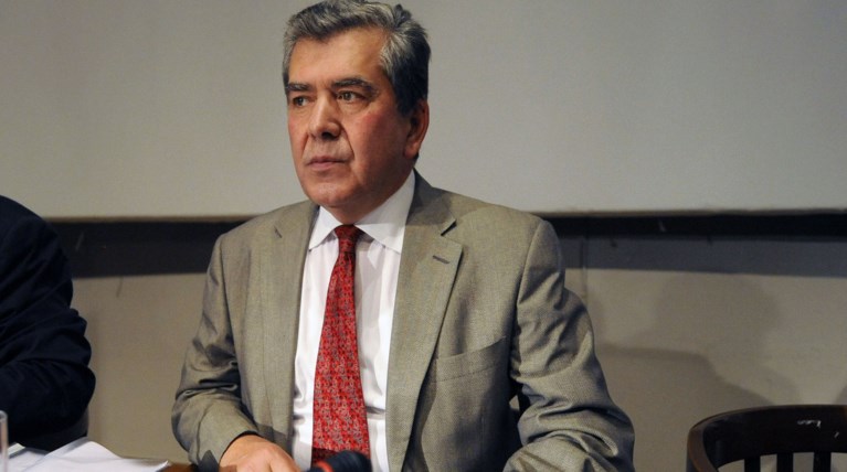 Επιμένει ο Μητρόπουλος: αυτοδυναμία ή μνημόνιο