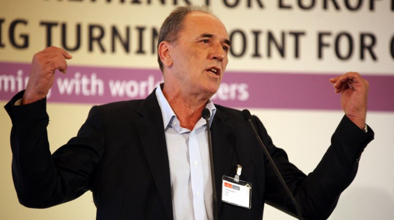 Σταθάκης: Εκλέγουμε ΠτΔ αν ορίσετε ημερομηνία εκλογών