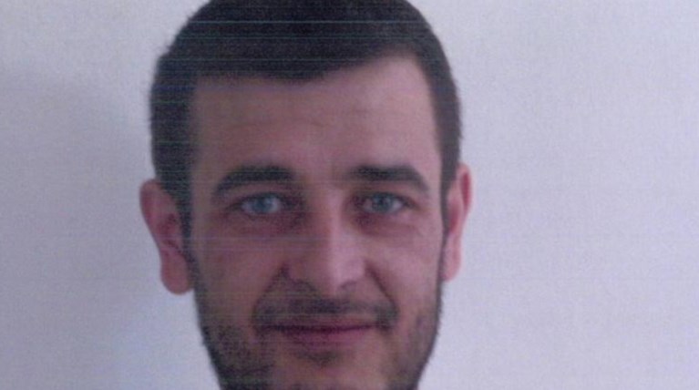 Ο 35χρονος Glodian Armben, είναι ο μανιακός δολοφόνος του Μικρολίμανου.