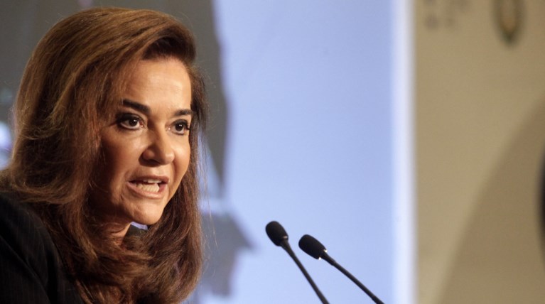 Εκλογή Προέδρου τώρα ζητά η Ντόρα