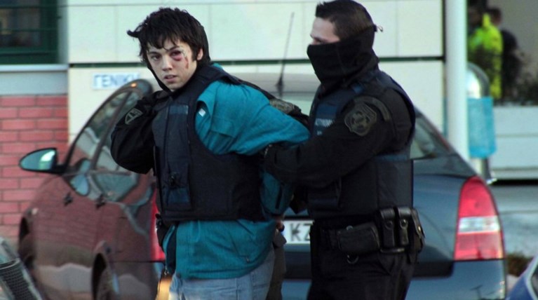 Συγκέντρωση αλληλεγγύης στον Ρωμανό έξω από το σπίτι του Βενιζέλου