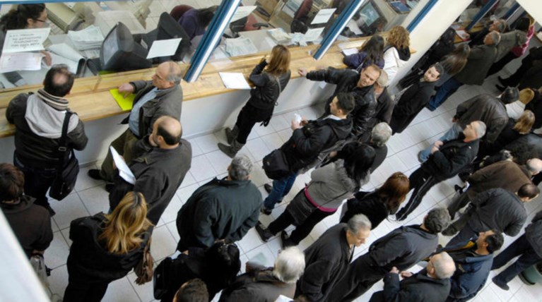 Ποιοι μπορούν ακόμη και σήμερα να πάρουν σύνταξη στα… 50 πριν την ανατροπή