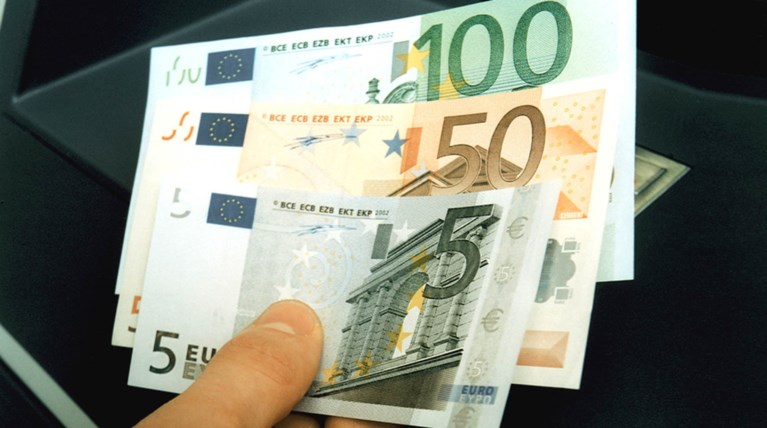 Οι αλλαγές που απαιτεί η Τρόικα στη ρύθμιση των 100 δόσεων