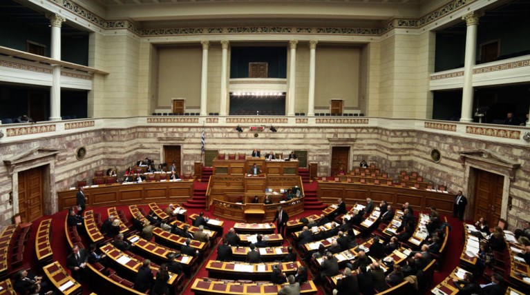 Παραδόθηκε στον Μεϊμαράκη η πρόταση της ΝΔ για αναθεώρηση του Συντάγματος