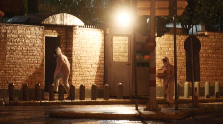 ΕΛ.ΑΣ.: Στα ίχνη υπόπτου για την επίθεση στην πρεσβεία