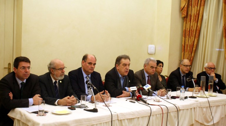 Τα πανεπιστήμια κινδυνεύουν να κλείσουν προειδοποιούν εκ νέου οι πρυτάνεις