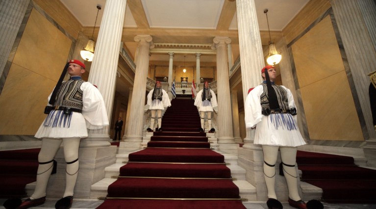 Γίνε Πρόεδρος Δημοκρατίας, αν θες μακροζωία