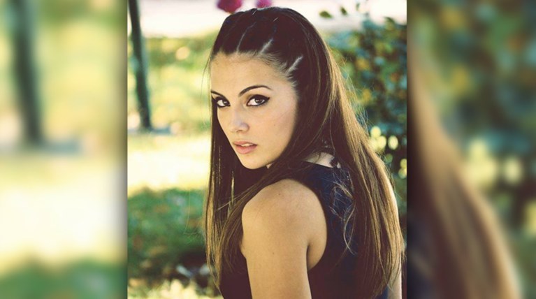 «Κατέβασε» το προφίλ στο Facebook η κόρη της Μανωλίδου