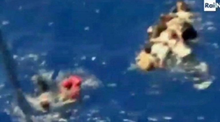 Ιταλικά ΜΜΕ: Υπό έλεγχο η φωτιά στο Norman Atlantic