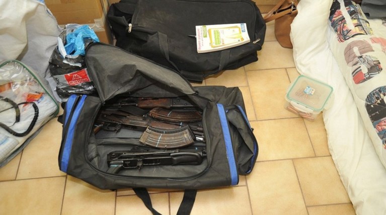 Φωτογραφίες από τη γιάφκα του Χρ. Ξηρού και όλα τα ευρήματα