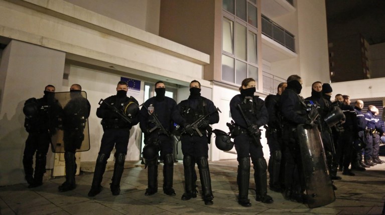 Παραδόθηκε στην αστυνομία ο νεότερος των δραστών