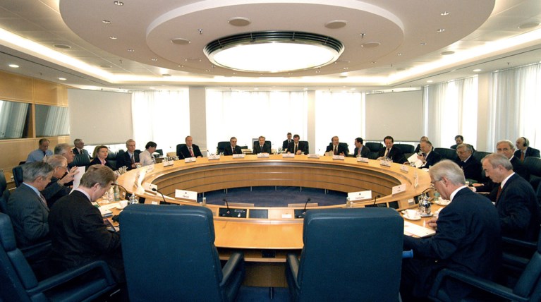 Από Δευτέρα στον ELA και οι 4 συστημικές Τράπεζες