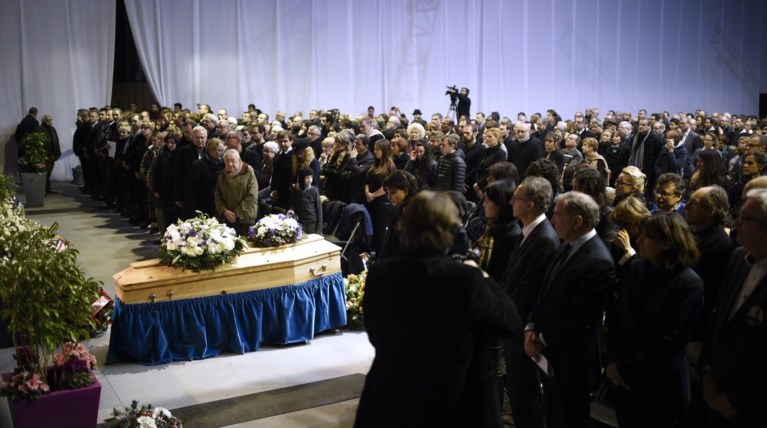 Charlie Hebdo: Η κηδεία του διευθυντή και σκιτσογράφου