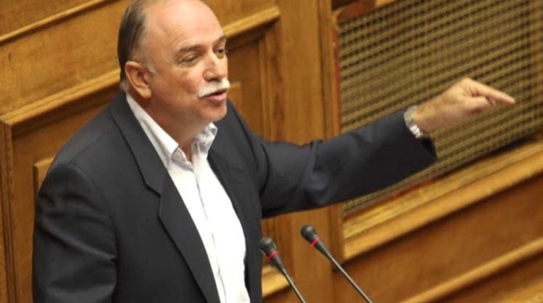 Παπαδημούλης: Ψεύτικη και αηδιαστική η συμπάθεια Λεπέν