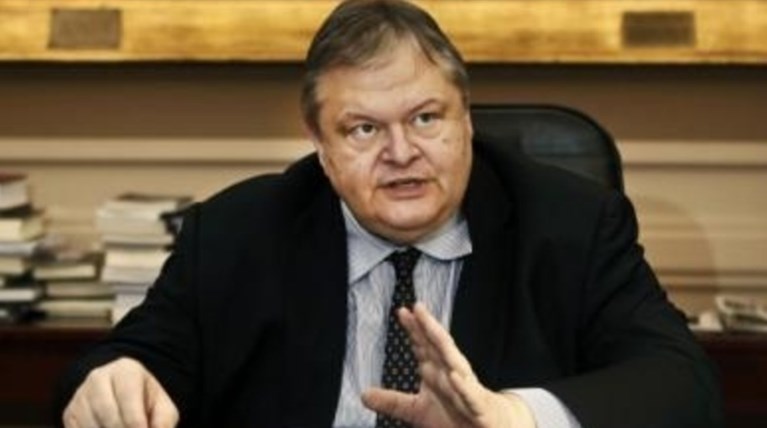 Βενιζέλος: Ανοικτοί υπό όρους σε συνεργασία με ΣΥΡΙΖΑ