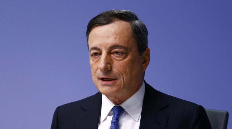 Ο Ντράγκι ζητεί κοινό οδικό χάρτη μεταρρυθμίσεων σε Ε.Ε