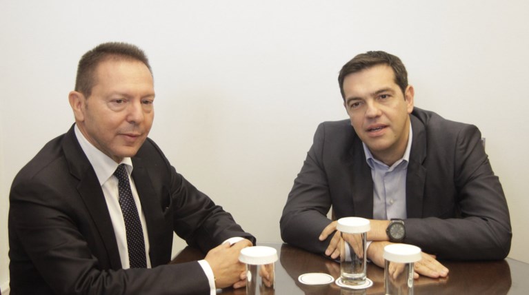 Τα συγχαρητήρια του Γ. Στουρνάρα δέχθηκε ο Αλέξης Τσίπρας