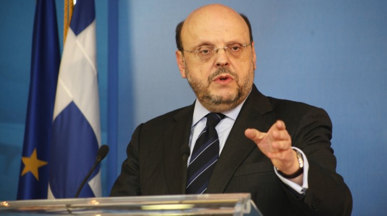 Ευ. Αντώναρος: Ο Σαμαράς εκθέτει την παράταξη
