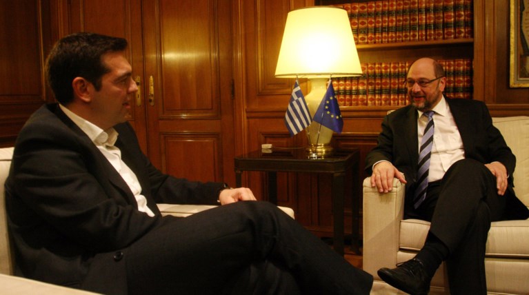 Συμφωνία Τσίπρα - Σουλτς για πάταξη της φοροδιαφυγής των πλουσίων