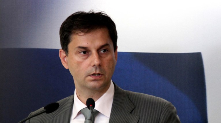 Χάρης Θεοχάρης στην Telegraph: Με απειλούσαν ότι θα μου σπάσουν τα πόδια