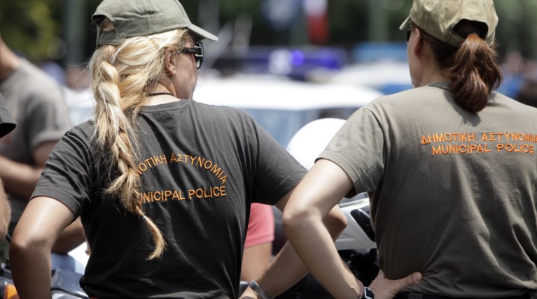 Απολυμένοι του Δημοσίου: Ποιοι επαναπροσλαμβάνονται