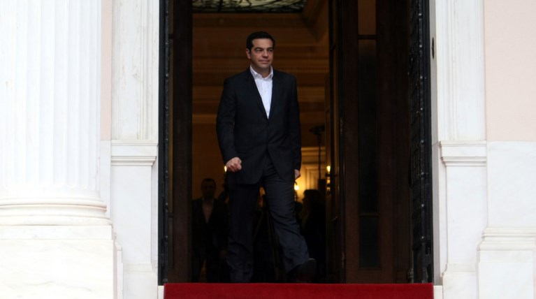 Η πρώτη δημοσκόπηση για τη στάση της κυβέρνησης