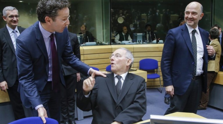 Channel 4: Ο Σόιμπλε "έκαψε" το προσχέδιο - FT: Η Αθήνα είχε υπογράψει