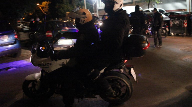 Καλαμάτα: Πυροβόλησε τη φίλη του και αυτοπυροβολήθηκε