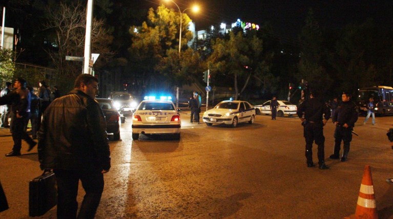 Πυροβολισμοί σε σούπερ μάρκετ - Συνελήφθη ο ένας ληστής