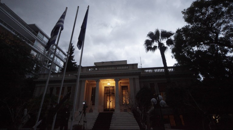 Πηγές Μαξίμου: Δεν δεχόμαστε τα τελεσίγραφα