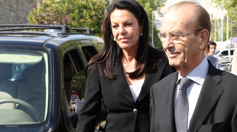 Εύχομαι τα χρήματα να τους έκαναν καλύτερους ανθρώπους